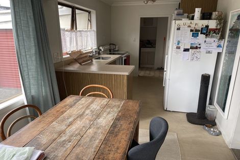 Photo of property in 1 Sunshine Rise, Raglan, 3225