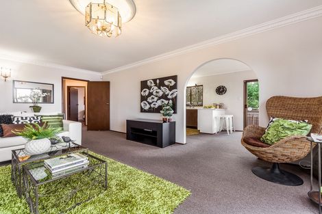 Photo of property in 2/133 Mokoia Road, Birkenhead, Auckland, 0626