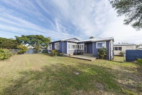 Photo of property in 105 Maxwells Line, Awapuni, Palmerston North, 4412