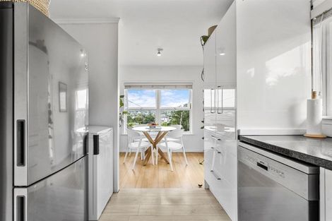 Photo of property in 6/1 Hythe Terrace, Mairangi Bay, Auckland, 0630