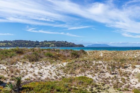 Photo of property in 37 Blue Bell Parade, Omaha, 0986