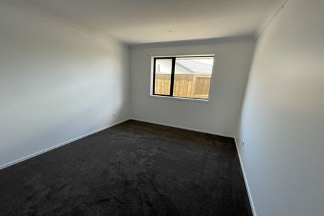 Photo of property in 27 Kaiora Drive, Papamoa Beach, Papamoa, 3118