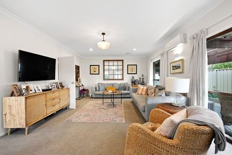 Photo of property in 50 Chedworth Avenue, Chedworth, Hamilton, 3210