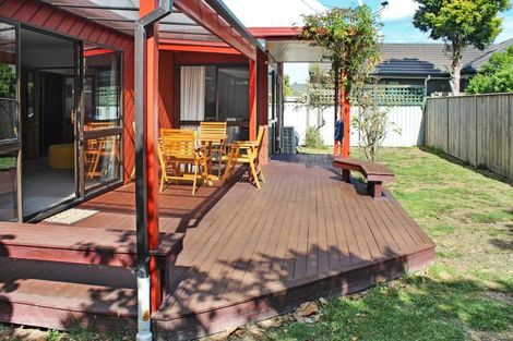 Photo of property in 2 Montgomery Terrace, Hokowhitu, Palmerston North, 4410