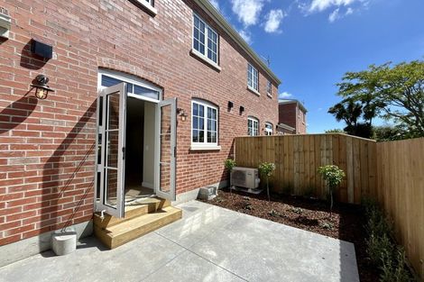 Photo of property in 2/17 Dobson Street, Spreydon, Christchurch, 8024