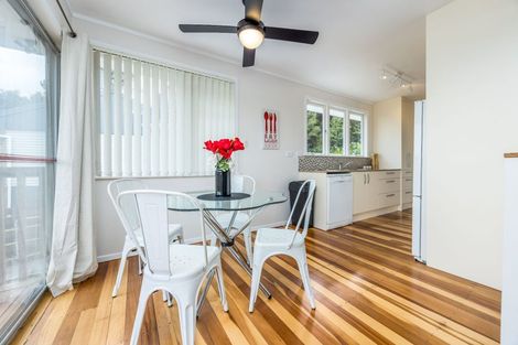 Photo of property in 454 Don Buck Road, Massey, Auckland, 0614