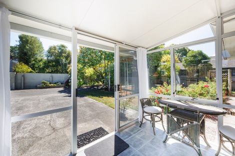 Photo of property in 3 Ruamahanga Crescent, Terrace End, Palmerston North, 4410