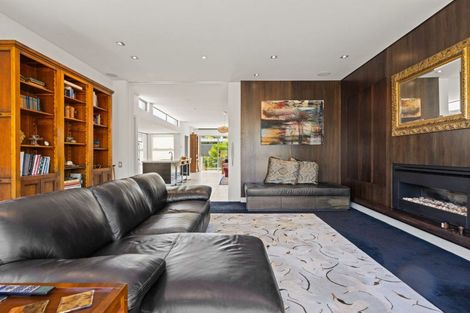 Photo of property in 19 Kilmore Street, Christchurch Central, Christchurch, 8013