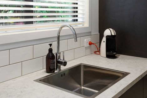 Photo of property in 2/1 Bengal Drive, Cashmere, Christchurch, 8022