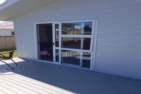 Photo of property in 1 Trolove Place, Stoke, Nelson, 7011