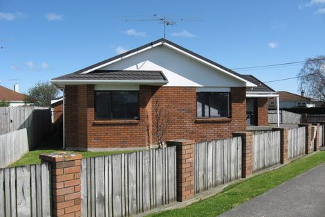 Photo of property in 16 Birdwood Road, Waterloo, Lower Hutt, 5011