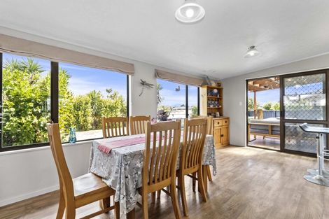 Photo of property in 16 Grace Avenue, Te Aroha, 3320