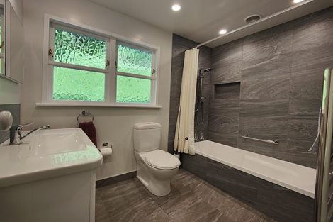 Photo of property in 183 South Karori Road, Karori, Wellington, 6012