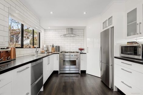 Photo of property in 60a Karaka Street, Takapuna, Auckland, 0622