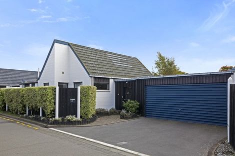 Photo of property in 43n Waimairi Road, Upper Riccarton, Christchurch, 8041