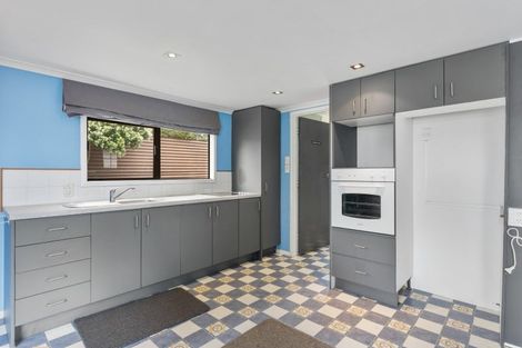 Photo of property in 105 Harper Street, Gonville, Whanganui, 4501