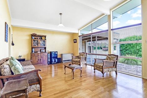 Photo of property in 15 Bernard Street, Chedworth, Hamilton, 3210