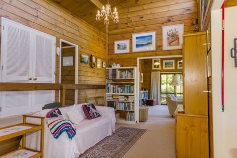 Photo of property in 13 Punga Place, Whitianga, 3510