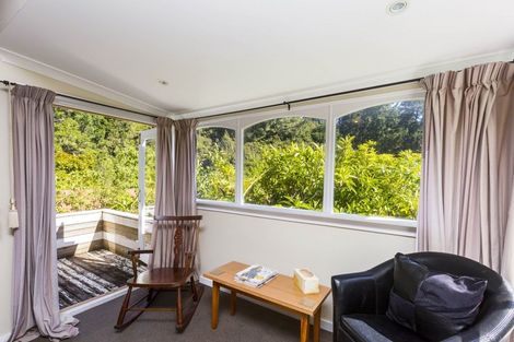 Photo of property in 62 Wyndham Road, Pinehaven, Upper Hutt, 5019