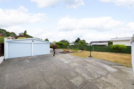 Photo of property in 44 Macdonald Road, Glenview, Hamilton, 3206