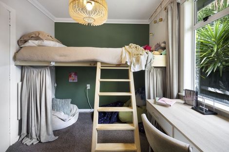 Photo of property in 7 Hursthouse Street, Vogeltown, New Plymouth, 4310