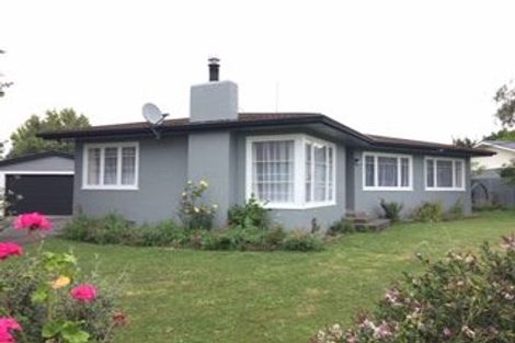 Photo of property in 18 Pirinoa Street, Feilding, 4702