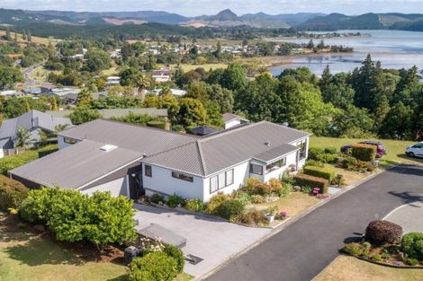 Photo of property in 136 Tirohanga Drive, Whangamata, 3620