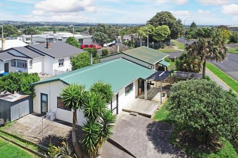 Photo of property in 29 France Street, Waiuku, 2123