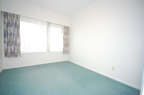Photo of property in 19 Maxwelton Drive, Mairangi Bay, Auckland, 0630