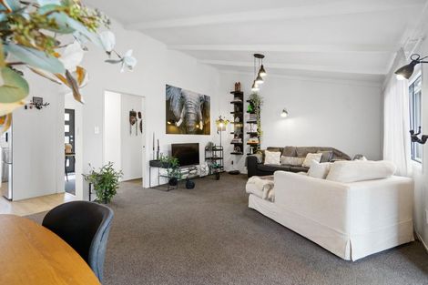 Photo of property in 163b Victoria Street, Cambridge, 3434