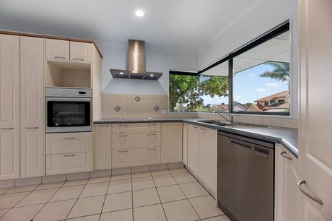 Photo of property in 22 Arrowfield Drive, Pyes Pa, Tauranga, 3112