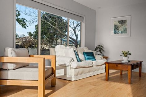 Photo of property in 2 Aranui Drive, Papamoa Beach, Papamoa, 3118