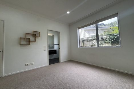 Photo of property in 9 Bellagio Way, Flat Bush, Auckland, 2019