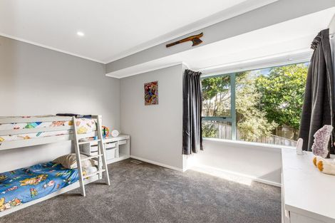 Photo of property in 10 Portage Place, Whitby, Porirua, 5024