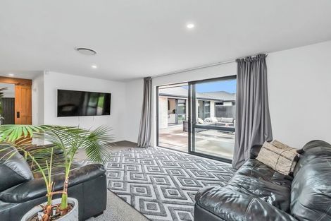 Photo of property in 8 Perendale Place, Kirwee, 7571