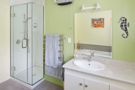 Photo of property in 21 Coleridge Place, Stoke, Nelson, 7011