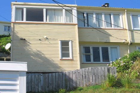 Photo of property in 6 Walden Street, Strathmore Park, Wellington, 6022