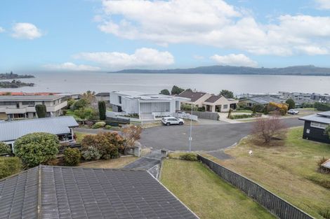 Photo of property in 24 Hinerau Grove, Waipahihi, Taupo, 3330