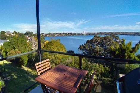 Photo of property in 2/198 Hurstmere Road, Takapuna, Auckland, 0622