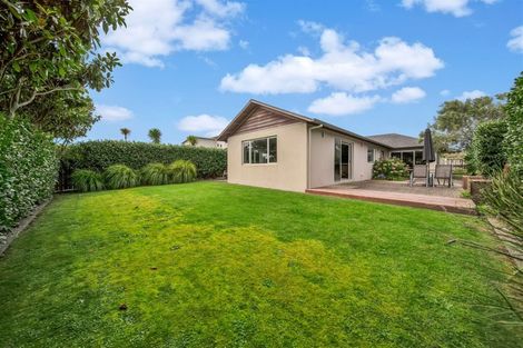 Photo of property in 8 Dolphin Parade, Bell Block, New Plymouth, 4312