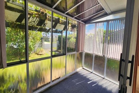 Photo of property in 27 Browning Crescent, Owhata, Rotorua, 3010