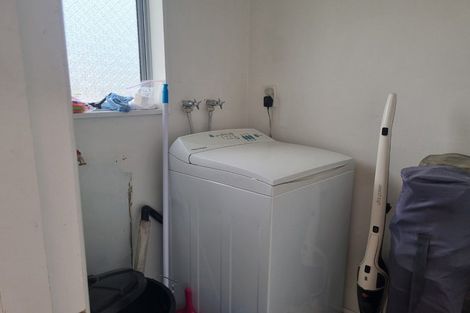 Photo of property in 81 Jellicoe Street, Martinborough, 5711