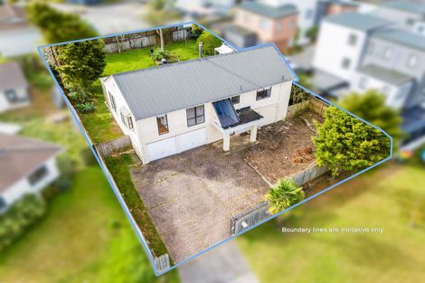 Photo of property in 19 Crosby Road, West Harbour, Auckland, 0618