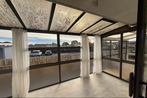 Photo of property in 2/37 Riverside Road, Orewa, 0931