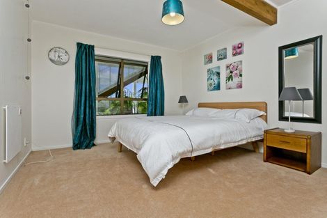 Photo of property in 32 Hobson Road, Lucas Heights, Auckland, 0632