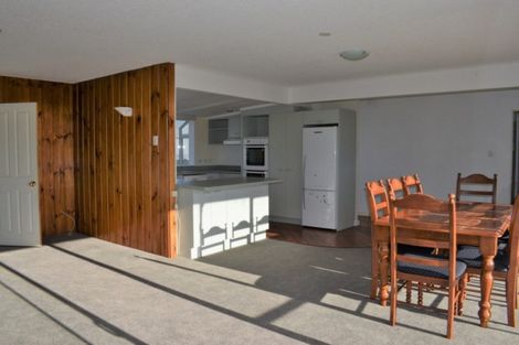 Photo of property in 68 Marine Parade, Otaki Beach, Otaki, 5512