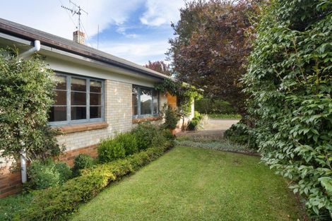 Photo of property in 18 Tamihana Avenue, Fairfield, Hamilton, 3214