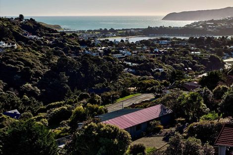 Photo of property in 56 Mercury Way, Whitby, Porirua, 5024