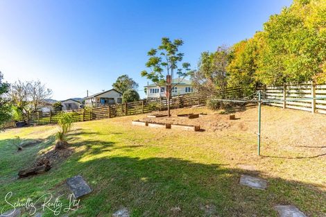 Photo of property in 52 Hurndall Street East, Maungaturoto, 0520