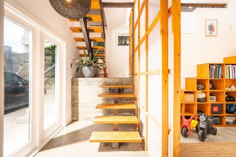 Photo of property in 31 Aro Street, Aro Valley, Wellington, 6021